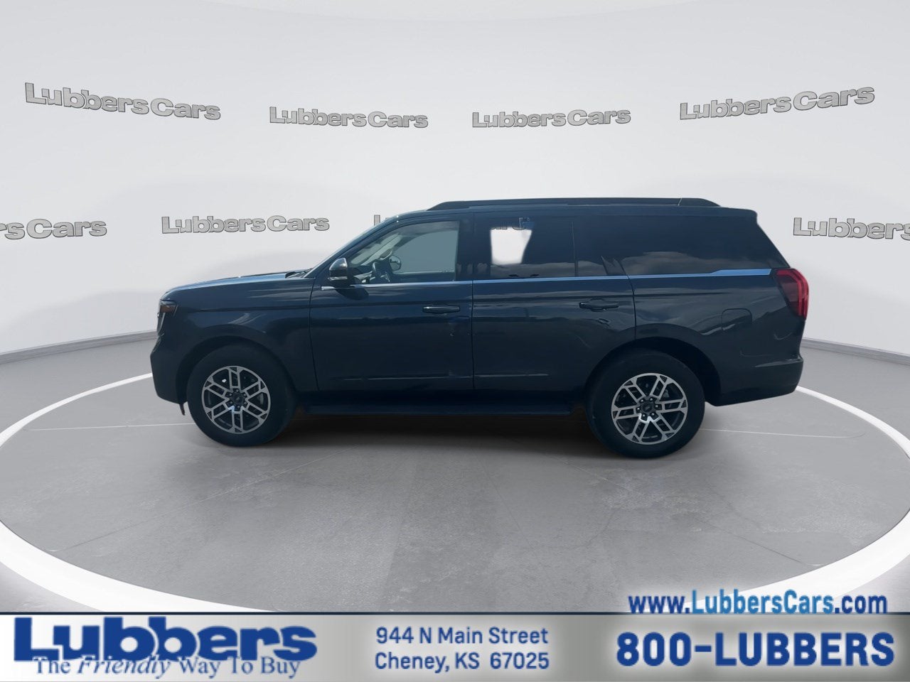 2025 Ford Expedition — detail view
